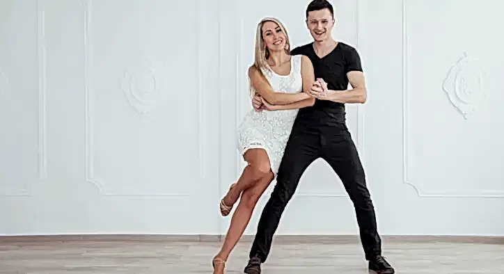 Bachata Figürleri - Romantizmin Dansı Bachata Hareketleri