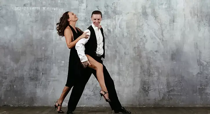 Kizomba Nasıl Bir Dans? Herkes Yapabilir Mi?
