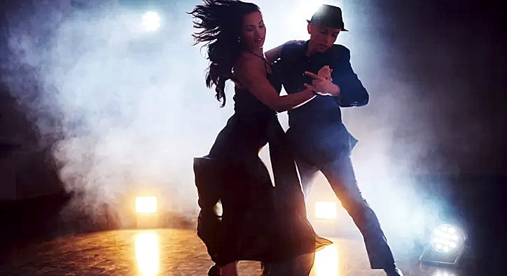 Salsa Dansı Türkçe Müzikleri