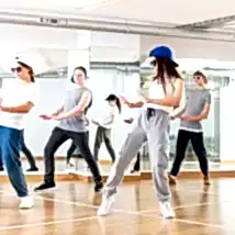 Dans Akademi Beylikdüzü – İçindeki Dansçıyı Keşfet!